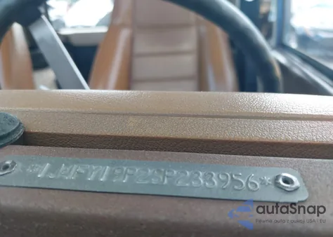 1995 Jeep Wrangler / Yj S/Rio Grande z USA, uszkodzony, nr VIN 1J4FY19P2SP233956